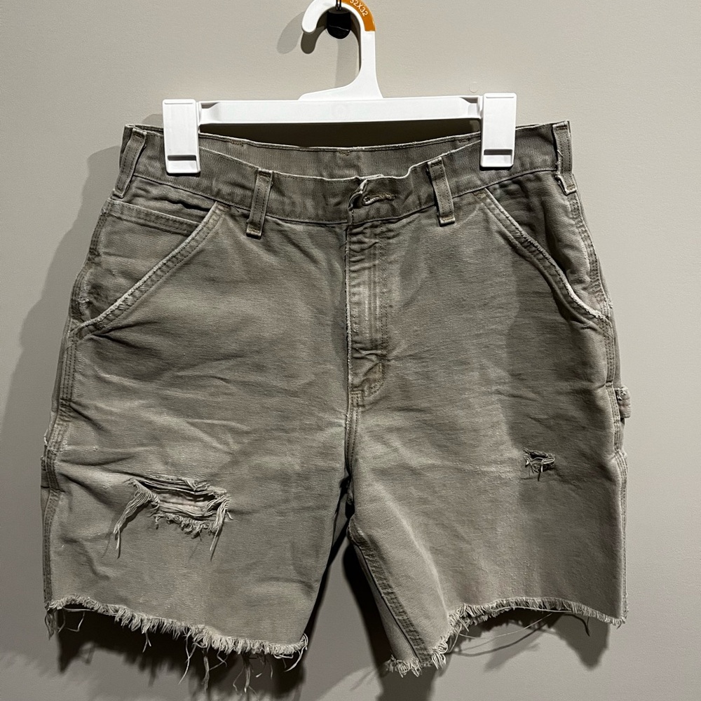 Distressed vintage Carhartt work shorts workwear